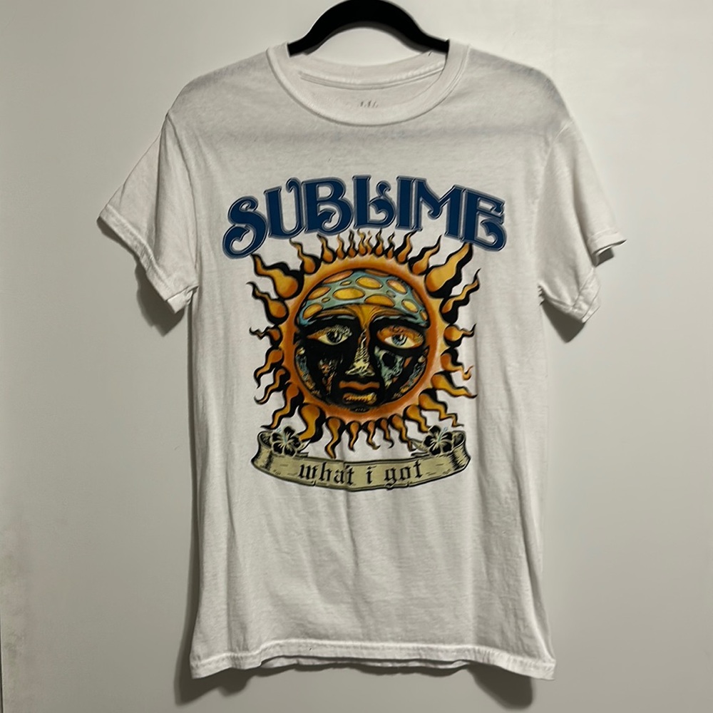 Retro style Sublime shirt WORN FEW TIMES